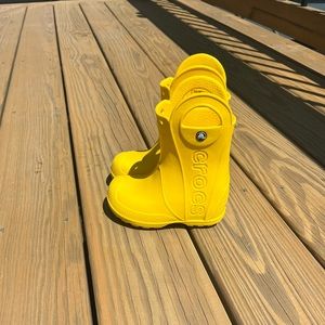 Toddler Crocs rain boots